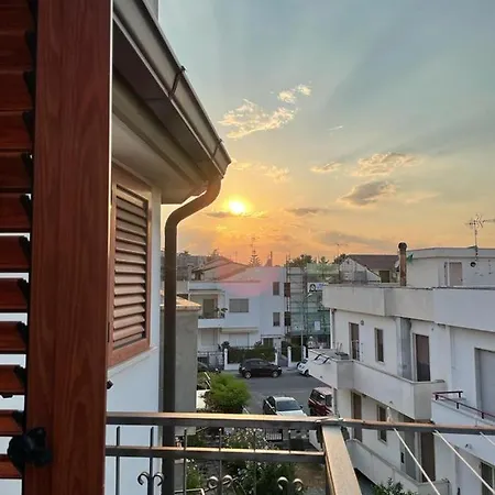 La Casa Del Pino Policoro